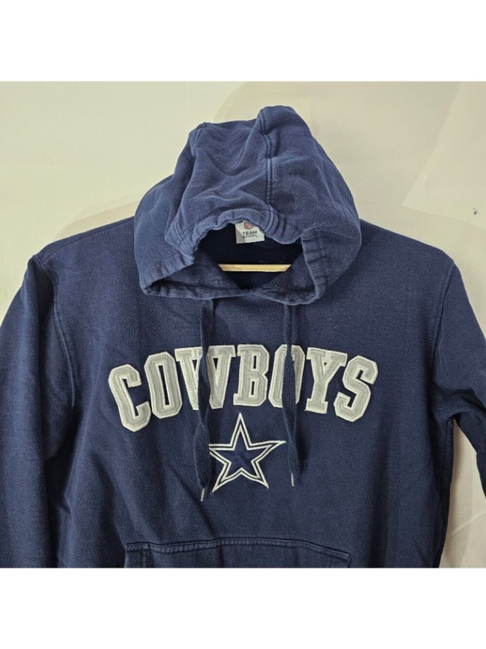 Dallas Cowboys Hoodie Mens M Blue NFL Team Apparel Pullover Football - Picture 2 of 11